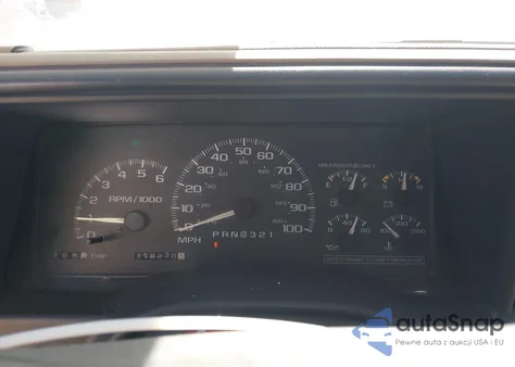 1997 Chevrolet C1500 Fleetside z USA, uszkodzony, nr VIN 2GCEC19R8V1255785